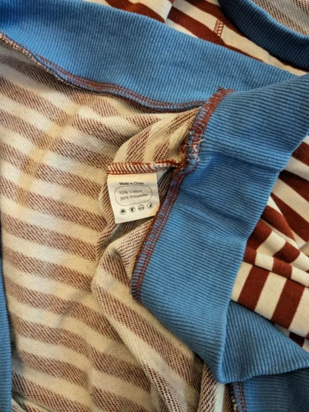 UEU Cozy Casual Chic Streetwear Rust & Cream Striped Medium Weight Sweatshirt